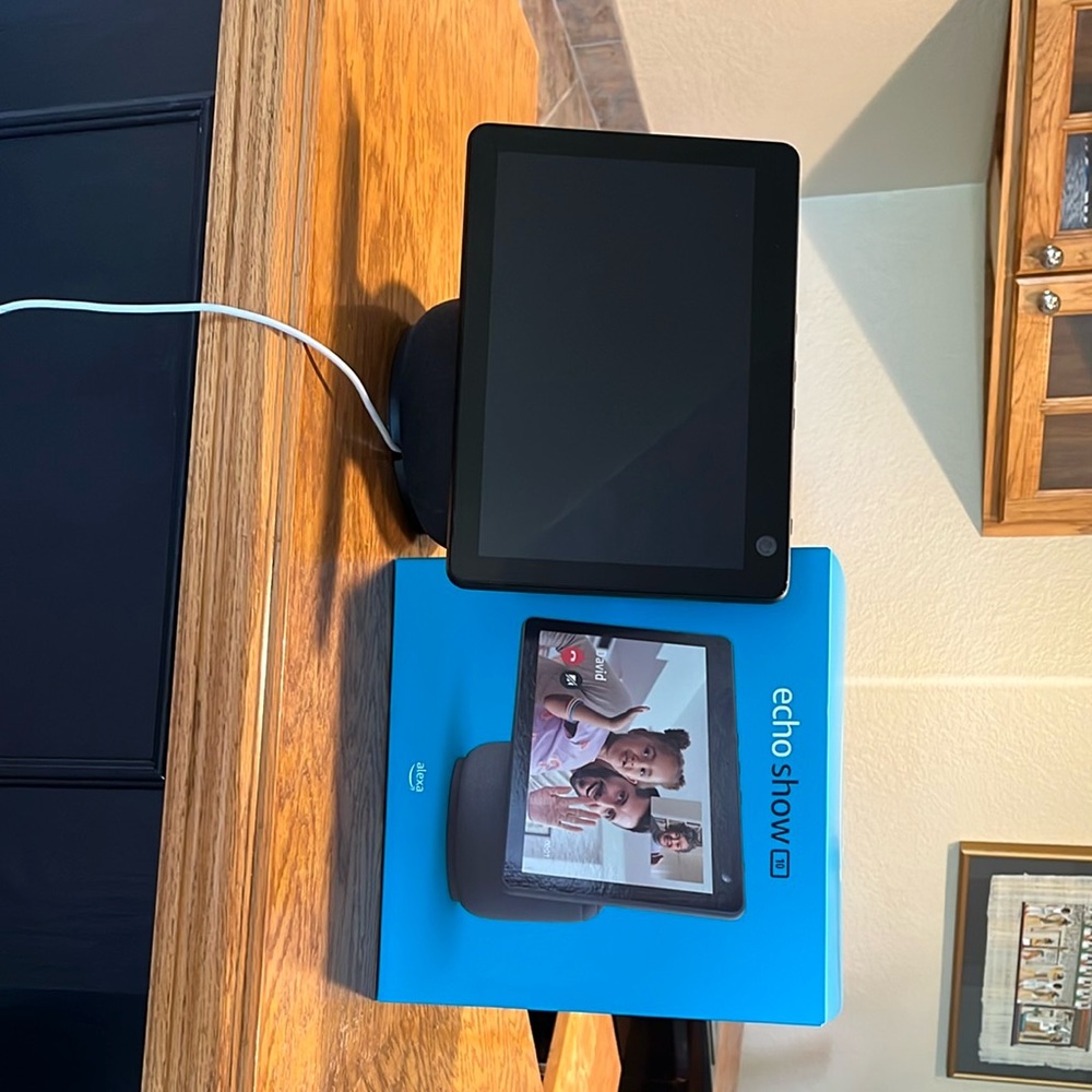 Amazon Echo Show 10 Smart Display in Black